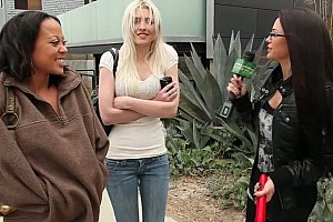 欧美大屌操屄视频 Porn