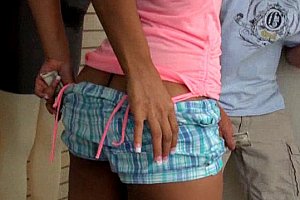 日本妞xxxhd Porn